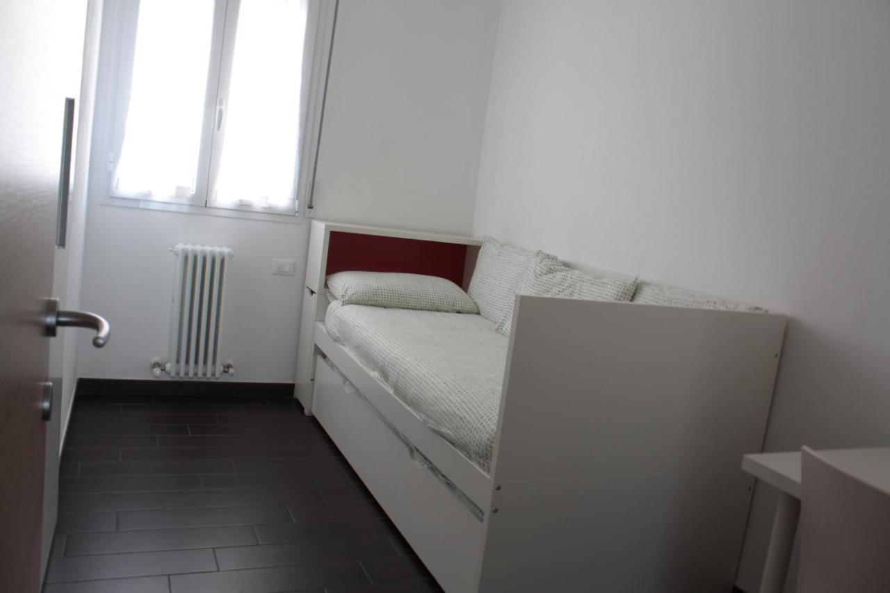 Casa Vacanze Aurora Centro Rimini Eksteriør billede