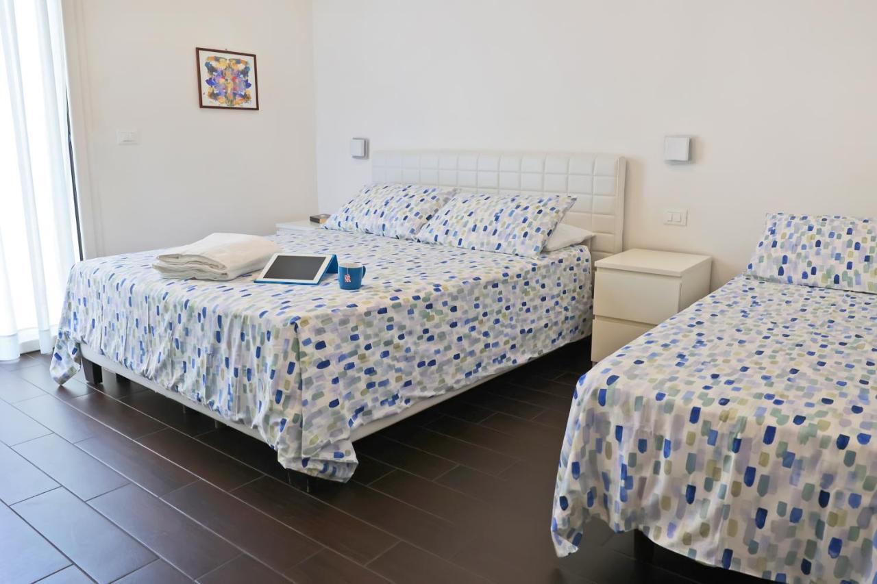 Casa Vacanze Aurora Centro Rimini Eksteriør billede