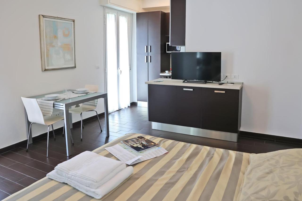 Casa Vacanze Aurora Centro Rimini Eksteriør billede
