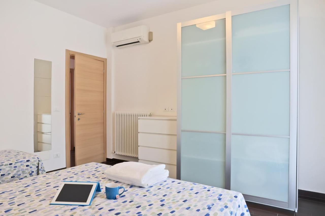 Casa Vacanze Aurora Centro Rimini Eksteriør billede