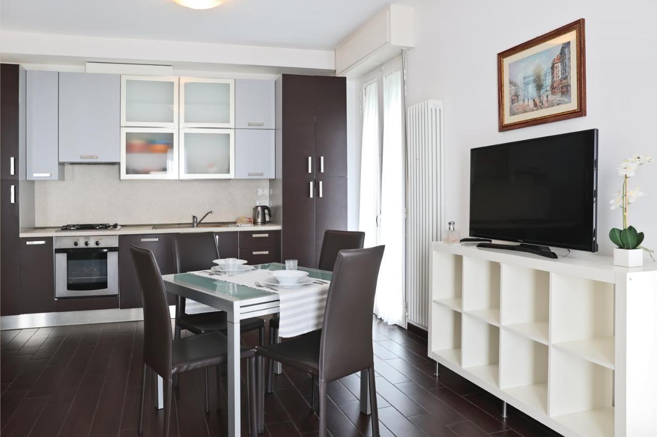 Casa Vacanze Aurora Centro Rimini Eksteriør billede