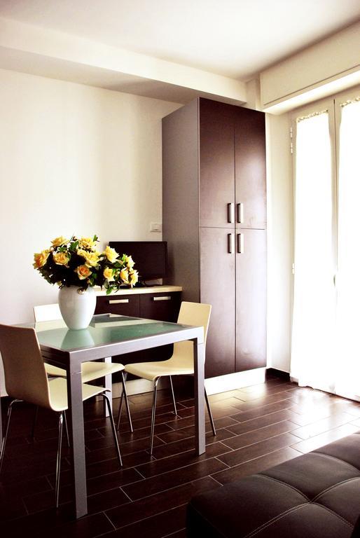 Casa Vacanze Aurora Centro Rimini Værelse billede