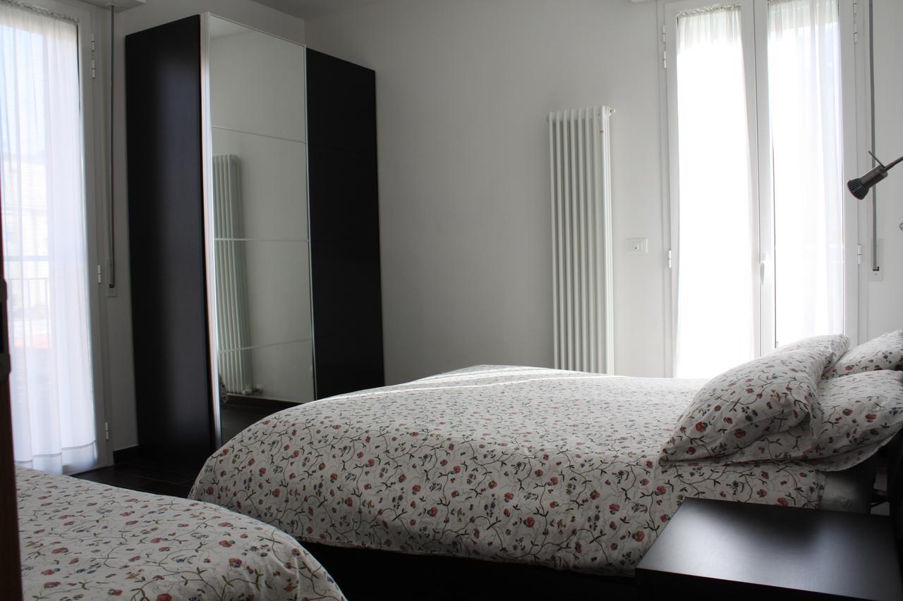Casa Vacanze Aurora Centro Rimini Eksteriør billede